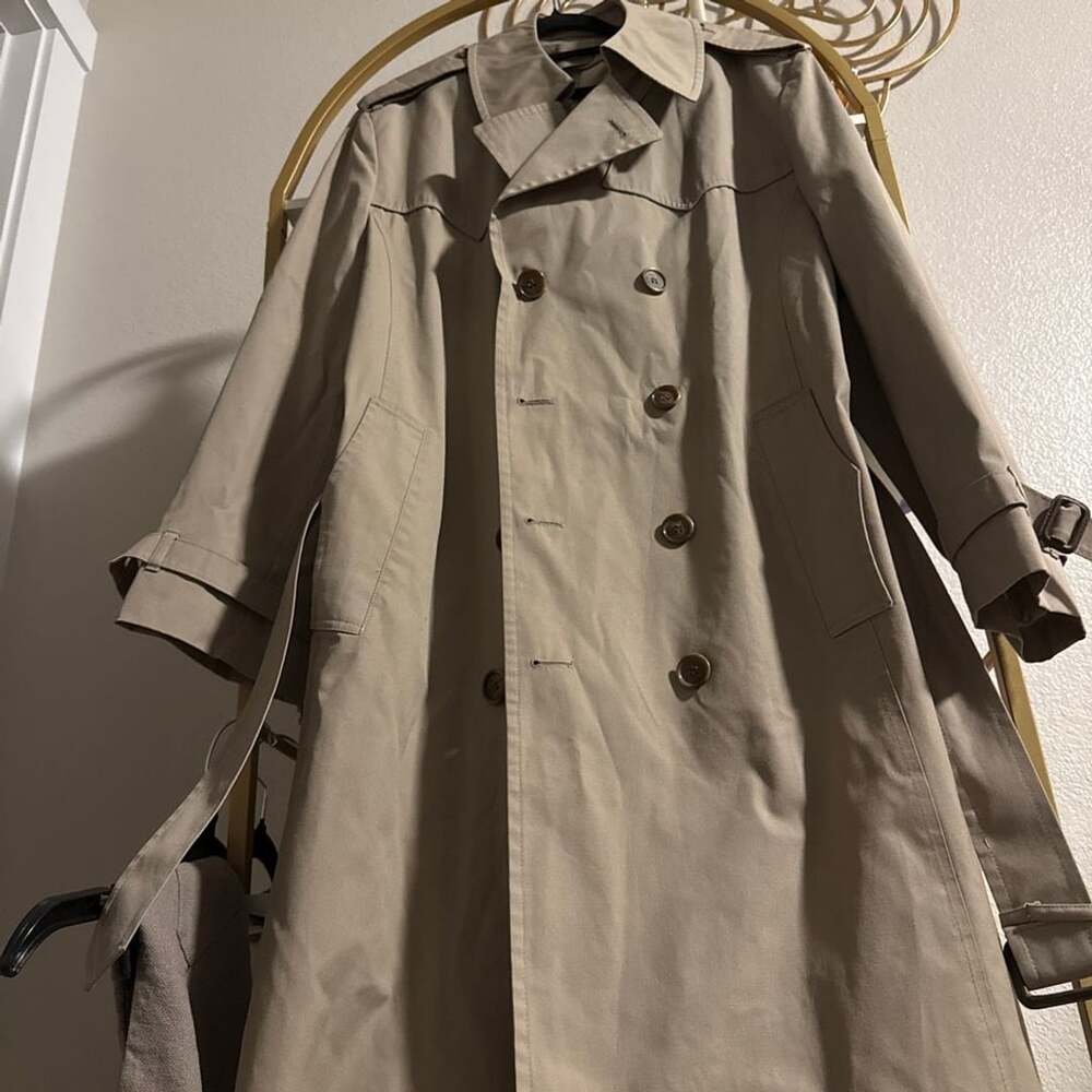 London Fog Trench Coat Size 40 Short Beige Double Breasted